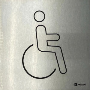 Дверная табличка "Туалет для МГН" Merida Stella R металлическая матовая 20×20 см